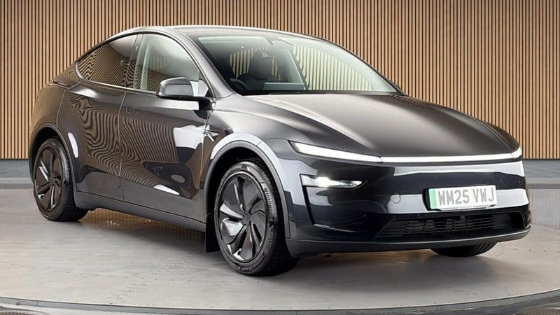 2025 Tesla Model Y - 1 2025 Tesla Model Y - 1