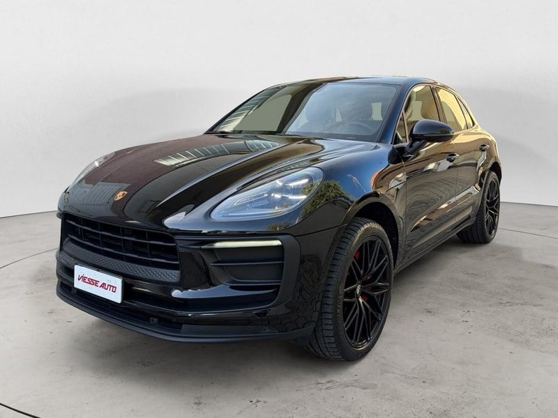 2022 Porsche Macan - 1 2022 Porsche Macan - 1