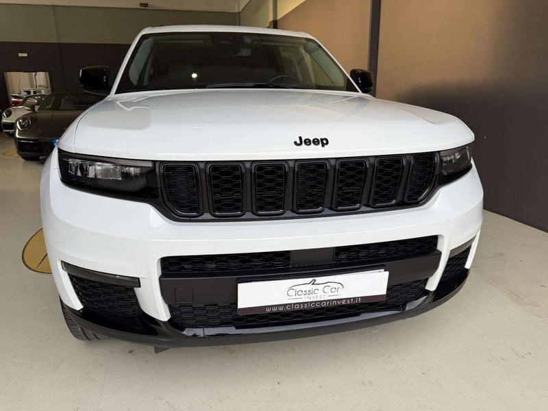 2023 Jeep Grand Cherokee - 2 2023 Jeep Grand Cherokee - 2