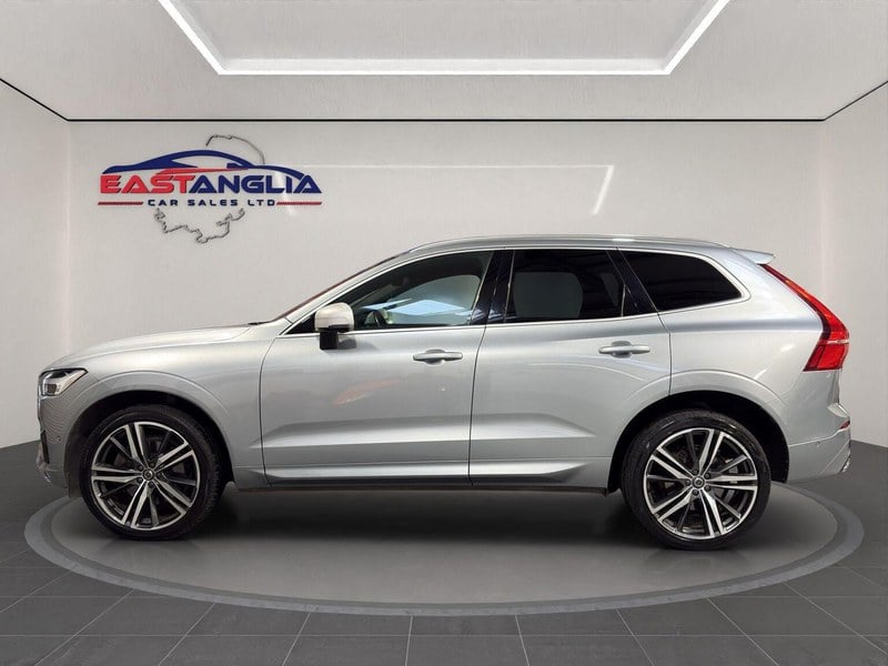2018 Volvo XC60 - 2 2018 Volvo XC60 - 2