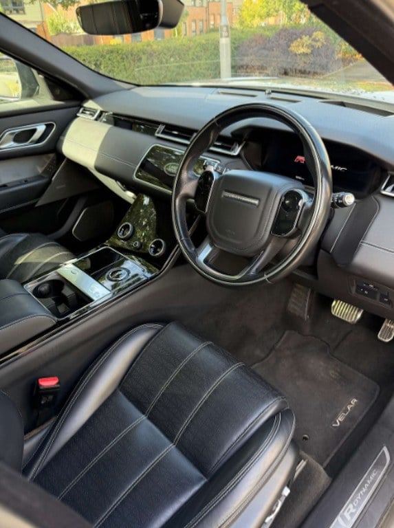 2018 Land Rover Range Rover Velar - 2 2018 Land Rover Range Rover Velar - 2