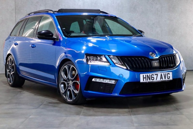 2017 Skoda Octavia Combi - 1 2017 Skoda Octavia Combi - 1