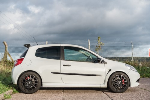 2012 Renault Clio RS200 Cup For Sale (picture 4 of 156)