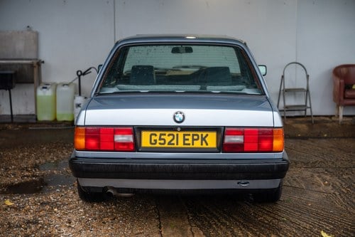 1990 BMW 316i E30 na sprzedaż (zdjęcie 5 z 197)