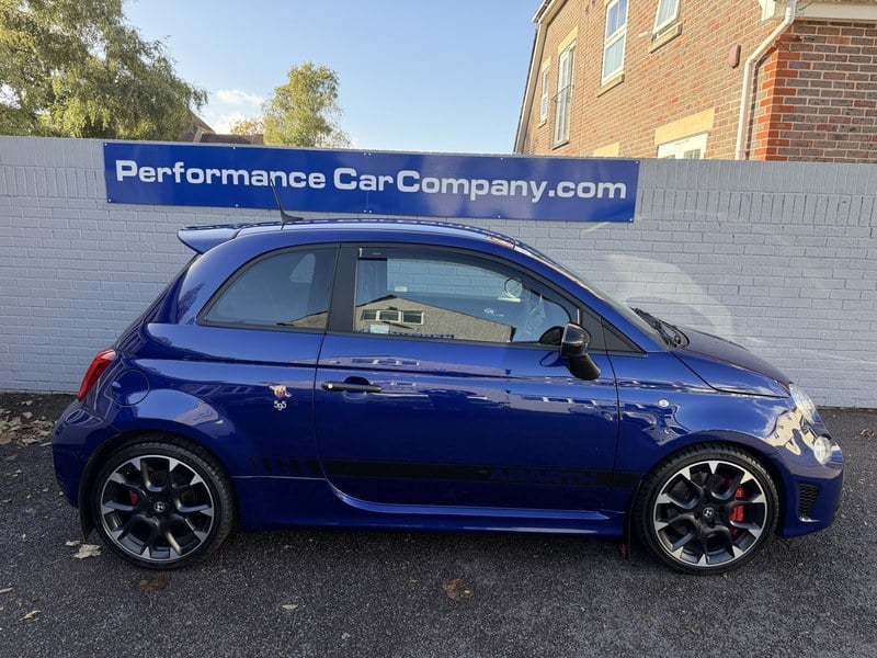 2017 Abarth 595 - 2 2017 Abarth 595 - 2