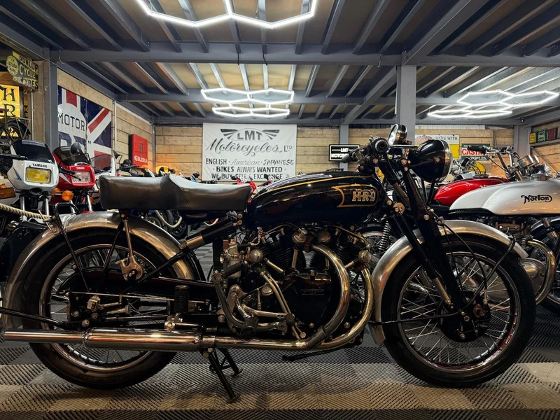 1950 Vincent Rapide - 1 1950 Vincent Rapide - 1