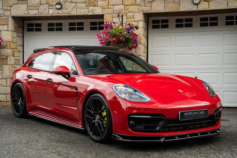 2021 Porsche Panamera Sport Turismo - 1 2021 Porsche Panamera Sport Turismo - 1