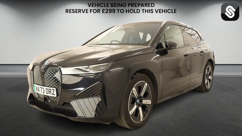 2023 BMW iX - 2 2023 BMW iX - 2