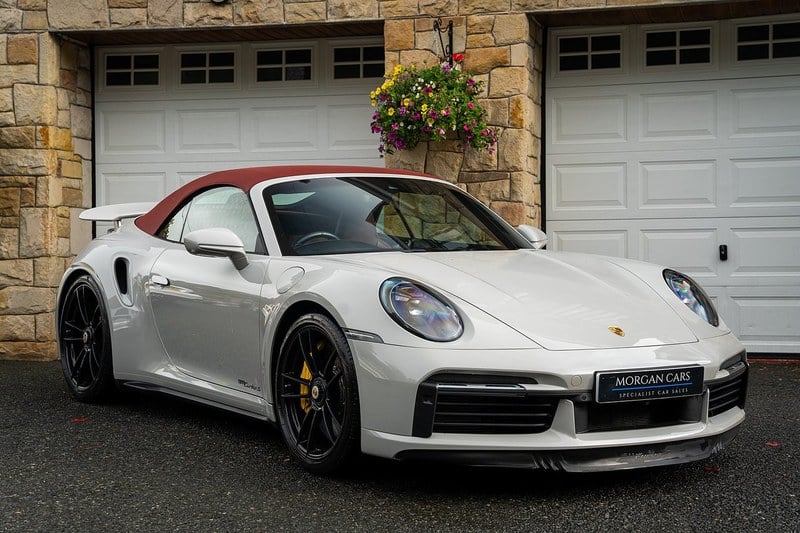 2020 Porsche 911 - 2 2020 Porsche 911 - 2