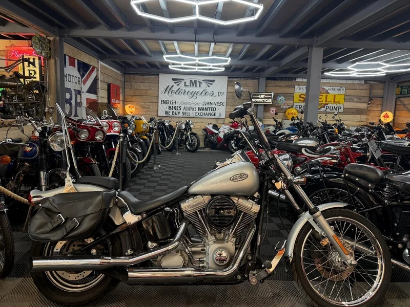 2006 Harley Davidson Softail Standard - 1 2006 Harley Davidson Softail Standard - 1