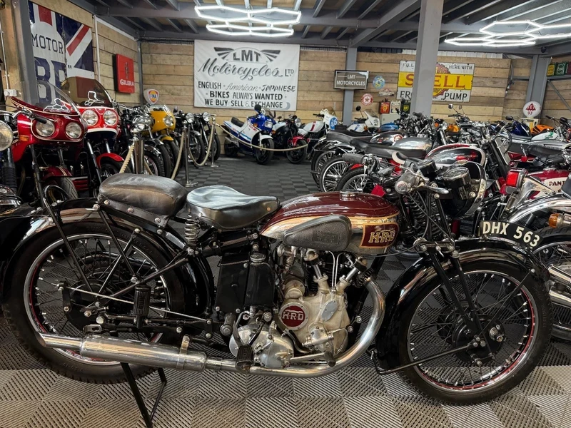 1935 Vincent - 2 1935 Vincent - 2