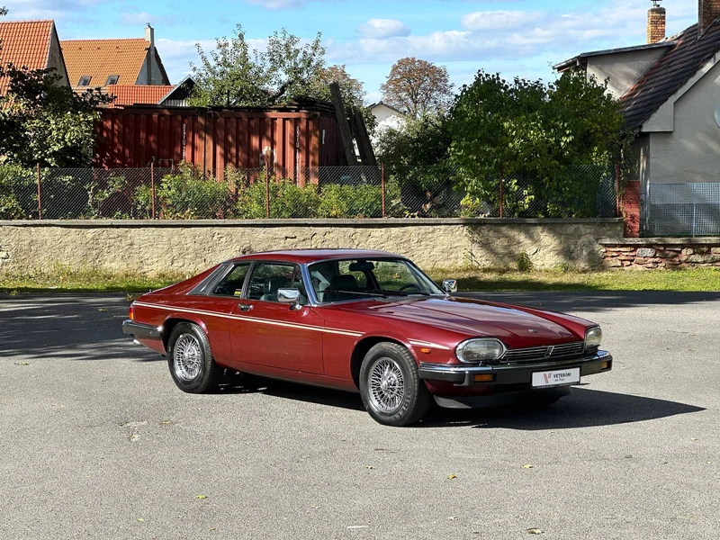 1985 Jaguar XJS - 1 1985 Jaguar XJS - 1