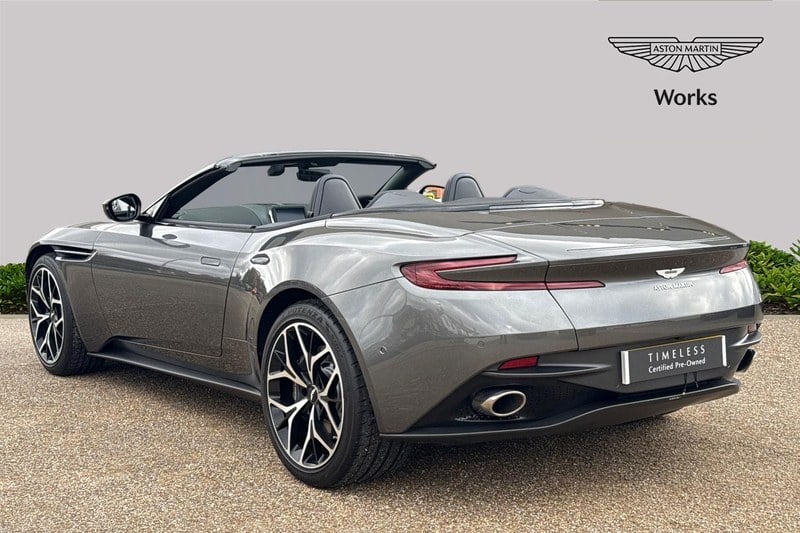 2018 Aston Martin DB11 - 2 2018 Aston Martin DB11 - 2