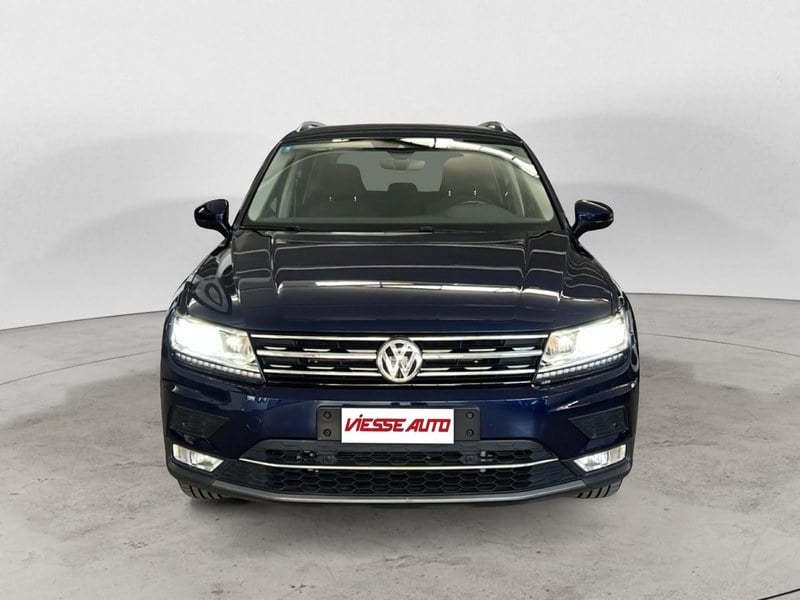 2017 Volkswagen Tiguan - 2 2017 Volkswagen Tiguan - 2