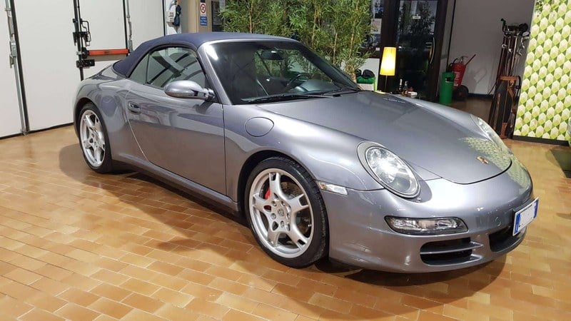 2006 Porsche 911 - 1 2006 Porsche 911 - 1