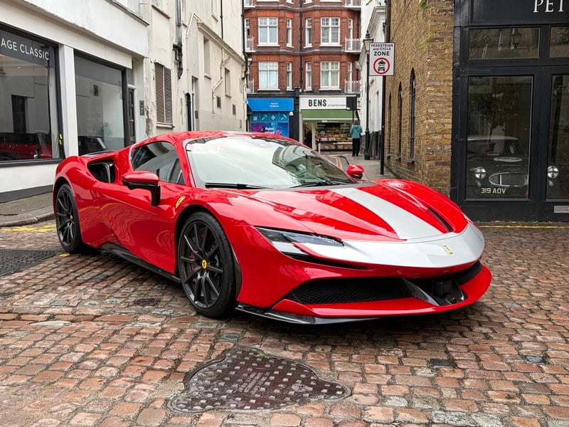 2023 Ferrari SF90 Stradale Spider - 1 2023 Ferrari SF90 Stradale Spider - 1