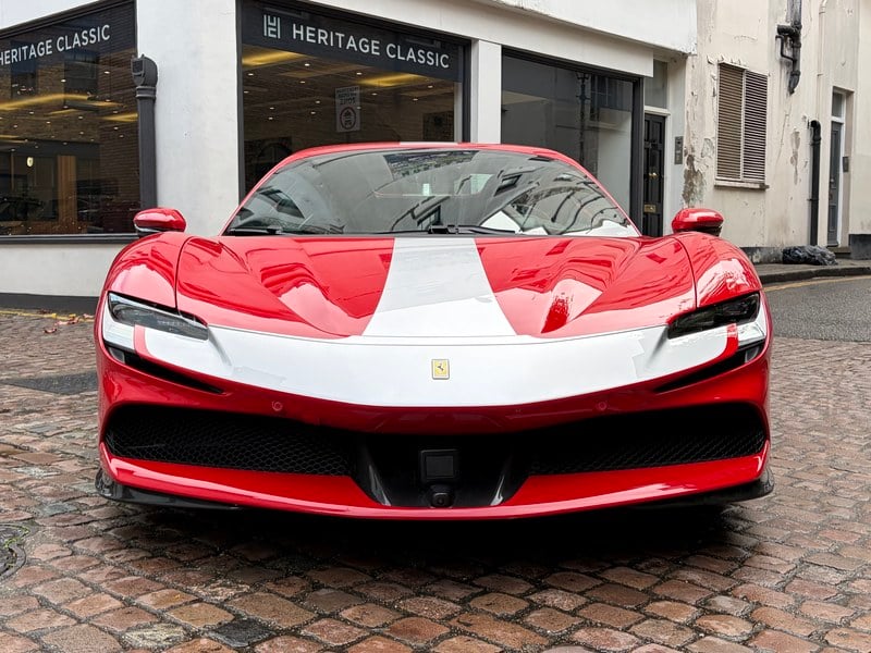 2023 Ferrari SF90 Stradale Spider - 2 2023 Ferrari SF90 Stradale Spider - 2