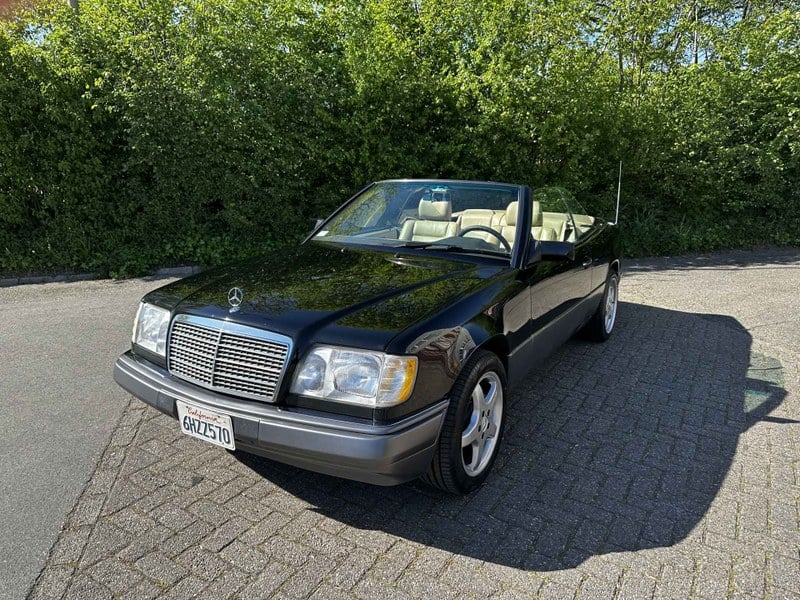 1995 Mercedes E Class - 2 1995 Mercedes E Class - 2