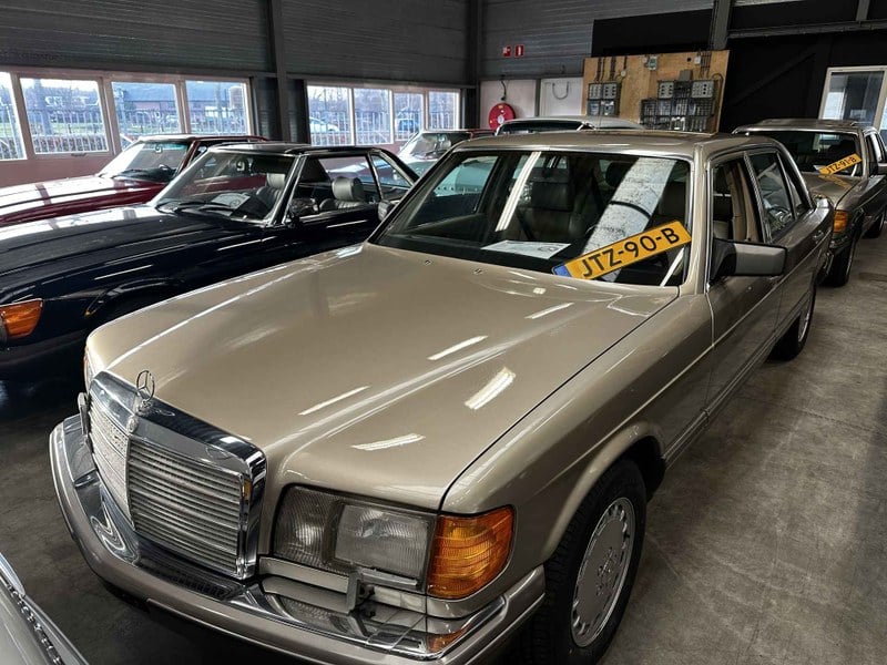 1991 Mercedes SEL Series - 1 1991 Mercedes SEL Series - 1