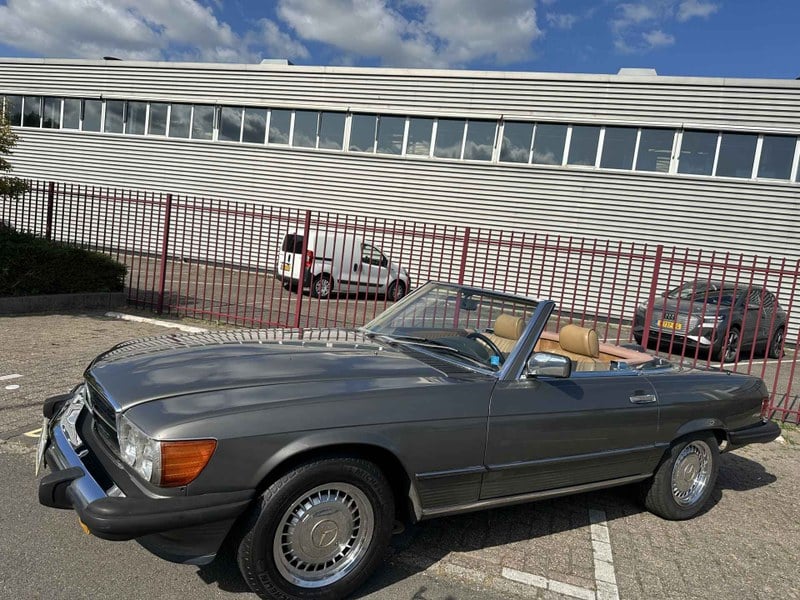 1987 Mercedes SL Class - 2 1987 Mercedes SL Class - 2