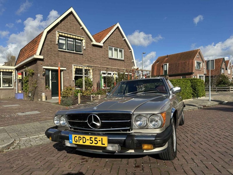 1987 Mercedes SL Class - 1 1987 Mercedes SL Class - 1
