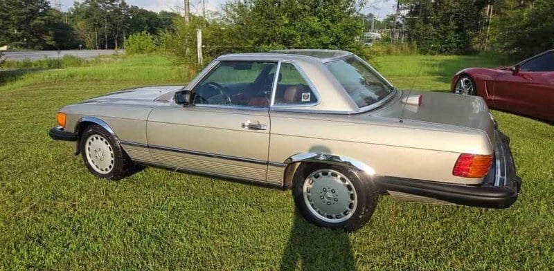 1987 Mercedes SL Class - 2 1987 Mercedes SL Class - 2