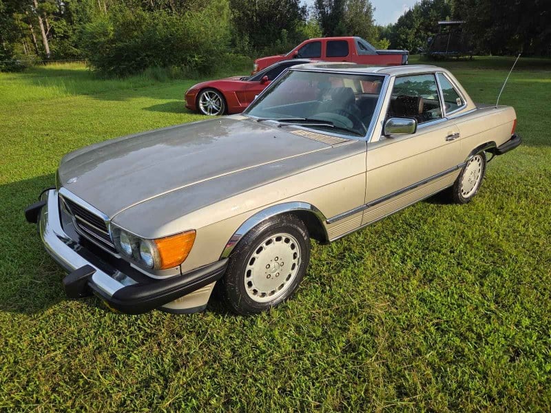 1987 Mercedes SL Class - 1 1987 Mercedes SL Class - 1