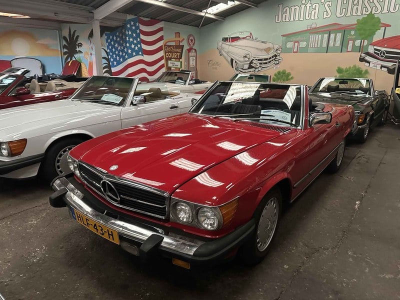 1987 Mercedes SL Class - 1 1987 Mercedes SL Class - 1
