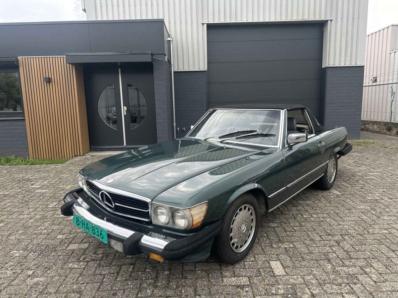 1986 Mercedes SL Class - 2 1986 Mercedes SL Class - 2
