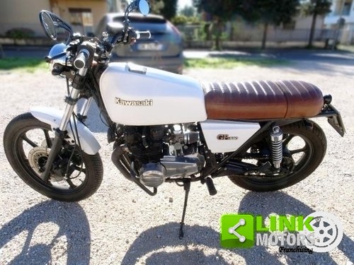 1983 Kawasaki - GPz 550 S - Special Cafè Racer - Totalmente Rest A vendre