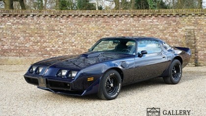 Pontiac Firebird Trans Am Fully restored and revised, leathe