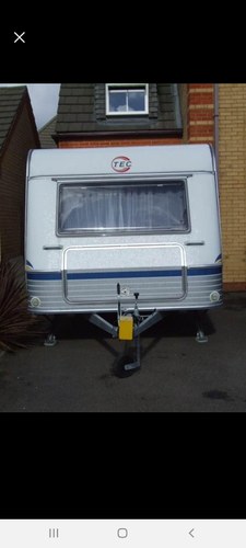 2004 T E C  5 berth caravan in beautiful condition. In vendita