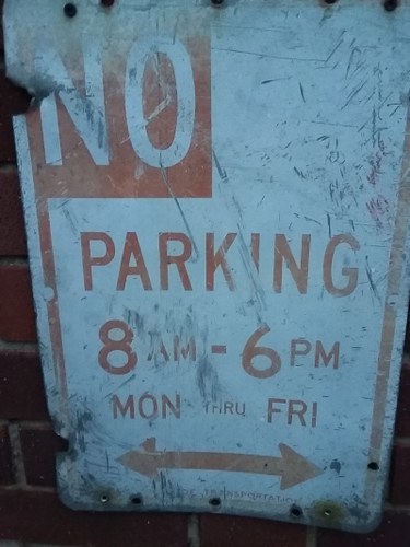 Original enamel no parking sign £25 VENDUTO