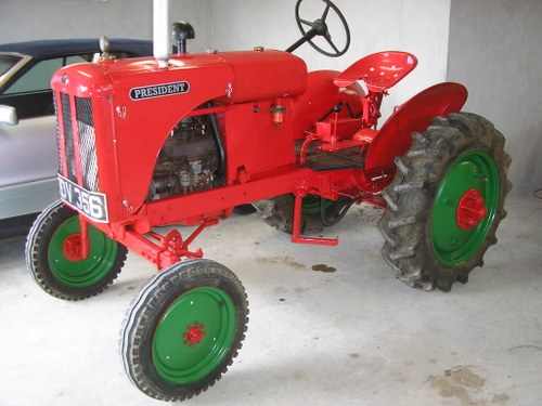 1956 BMB President tractor In vendita