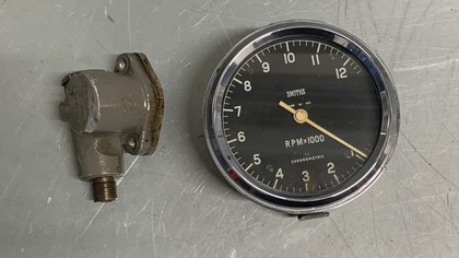 Smith Mechanical Tachometer 12000 RPM