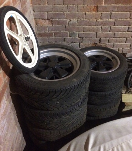 Offers welcome... Fuchs 951 16" 944 Turbo 7" & 8" wheels. For Sale