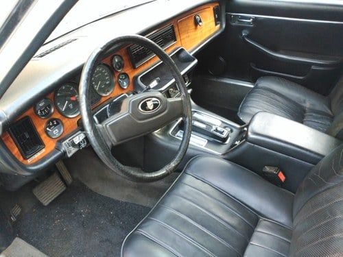 1982 XJ6 coupe 4.2 - 5