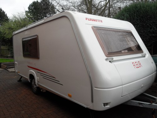 2001 Tamaris Pop Top. Caravan. For Sale