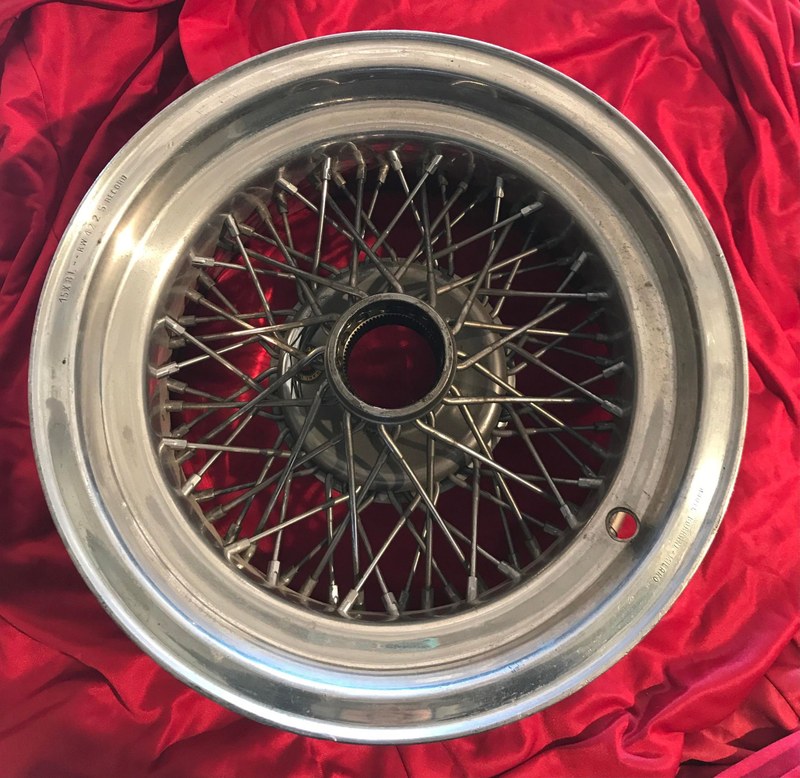 1970 Borrani wire wheel RW4225 15x8