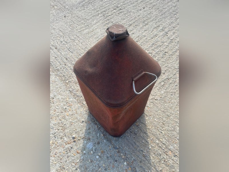 Late 1940s/50s vintage 5 gallon pyramid can with cap £75