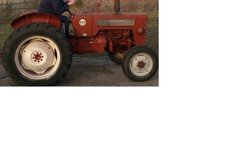 1962 International Harvester B275 Tractor SOLD