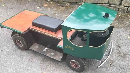 Picture of Sentinel Wagon plus trailer