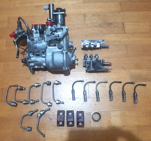 Injection pump Mercedes W111 refurbished