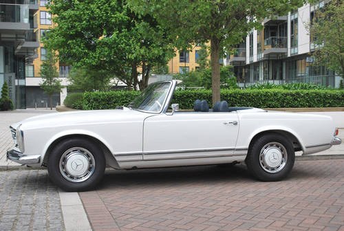 1970 Mercedes Benz 280SL: 18 May 2017 For Sale by Auction