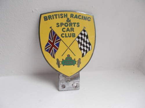 1950 BRITISH RACING & SPORTS CAR CLUB CHROME AND ENAMEL BADGE  In vendita