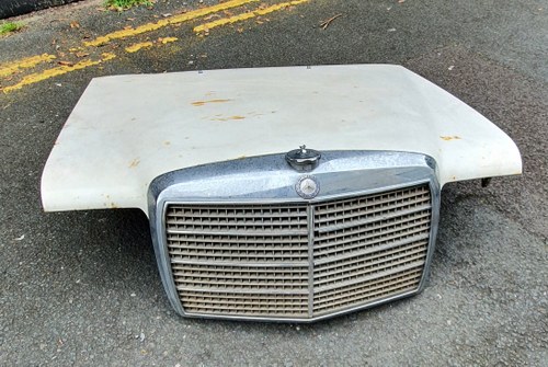 Mercedes 250 parts
