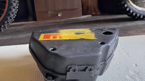 Picture of Suzuki RM125 Air Box - For Sale