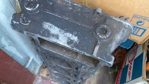 Picture of Alfa Romeo cylinder head - For Sale