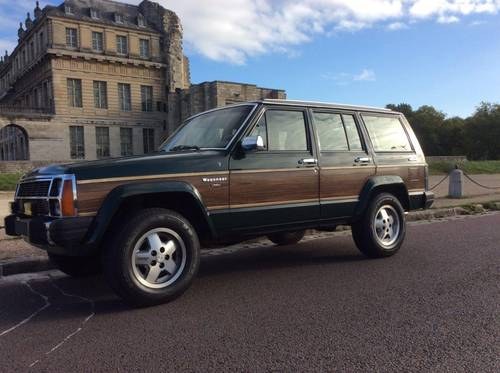 1990 Jeep Wagoneer XJ Limited For Sale by Auction