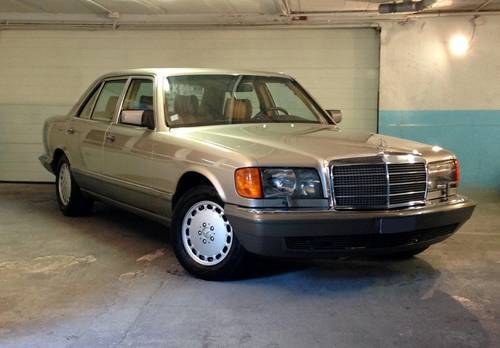 1988 Mercedes-Benz 560 SEL For Sale by Auction